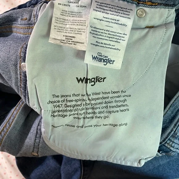 Wrangler Wanderer 622 High Rise Flare jeans size 33x30 - Picture 10 of 15